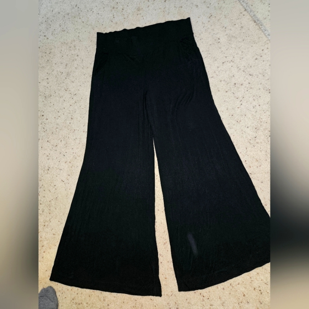 CAbi Wide Leg Black Pants